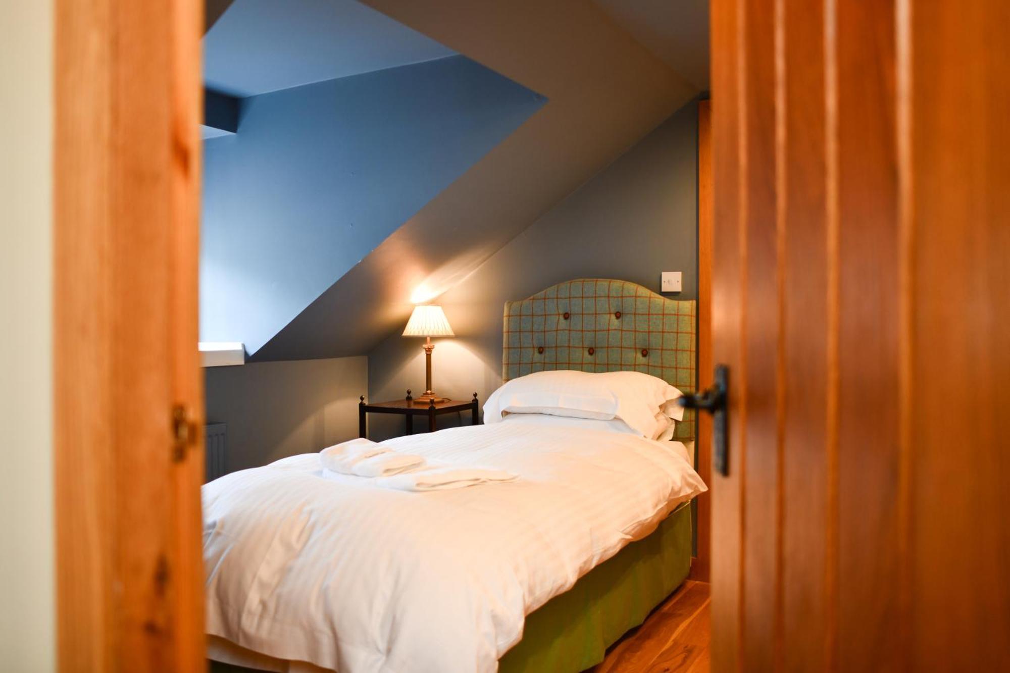 Cloncaird Castle Estate Cottages Maybole Екстер'єр фото