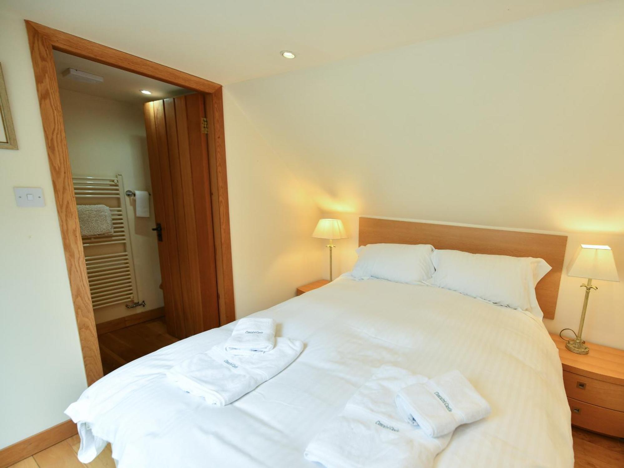 Cloncaird Castle Estate Cottages Maybole Номер фото